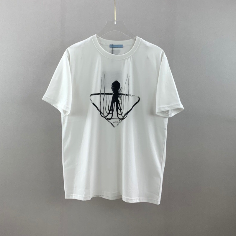 2022 Spring summer Europe Italy Octopus Vintage Tee Cotton Metal Triangle t shirt Men Women high quality fashion cotton Tshirt, Green
2022 Spring summer Europe Italy Octopus Vintage Tee Cotton Metal Triangle t shirt Men Women high quality fashion cotton Tshirt, Green