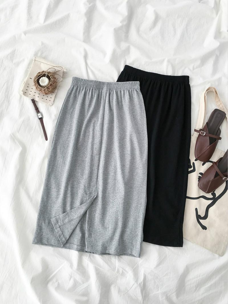 Skirts Spring Korean Knitting Women's Casual Chic High Waist Elastic Solid Color Split Hem Saias Female Pack Hip Skirt, Black
Skirts Spring Korean Knitting Women's Casual Chic High Waist Elastic Solid Color Split Hem Saias Female Pack Hip Skirt, Black