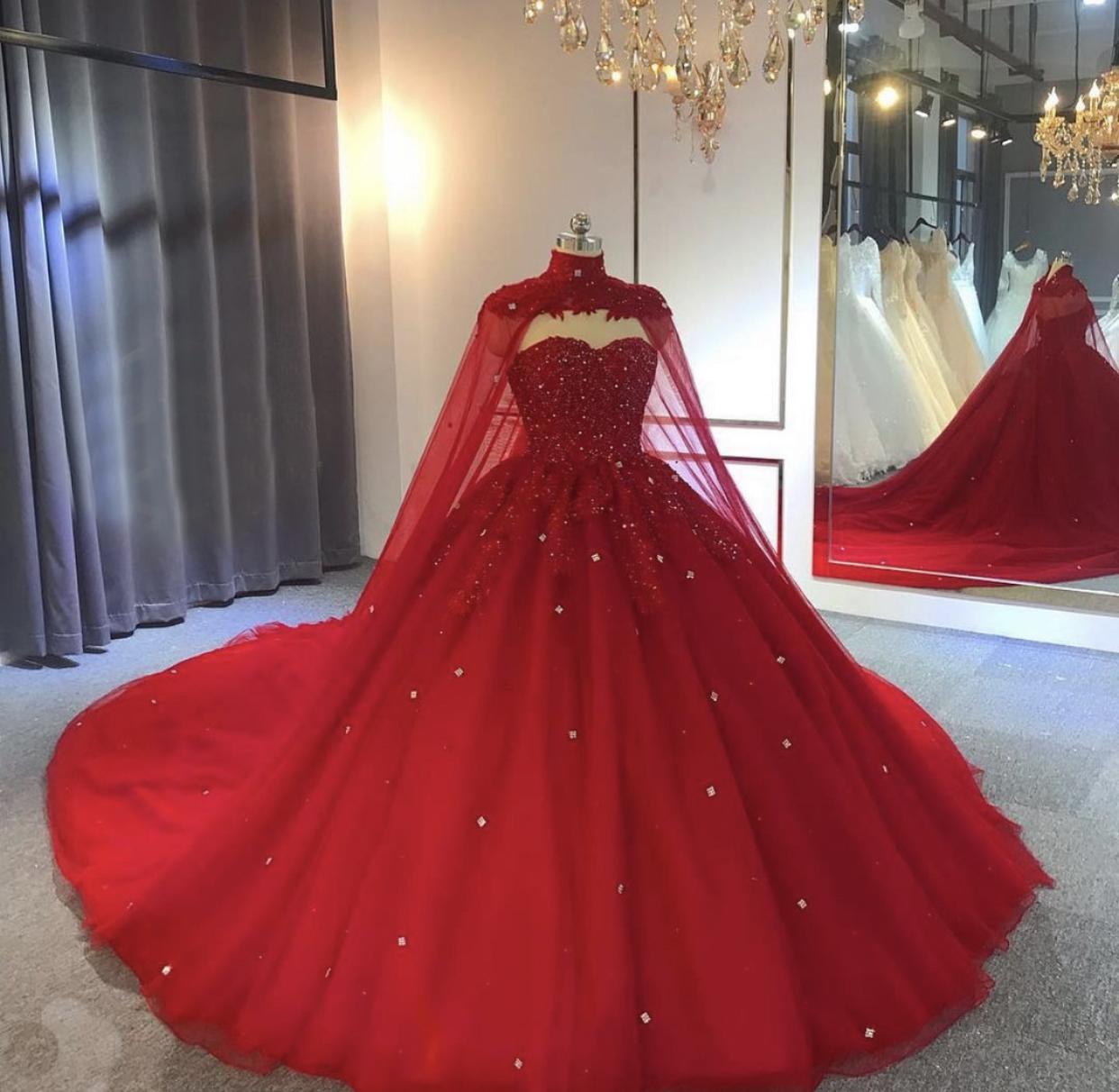 Princess Red Royal Blue Black Ball Gown Quinceanera Dresses with Wraps Beads Crystals Tulle Sweep Train Cowl Formal Dress Evening Gowns, White
Princess Red Royal Blue Black Ball Gown Quinceanera Dresses with Wraps Beads Crystals Tulle Sweep Train Cowl Formal Dress Evening Gowns, White