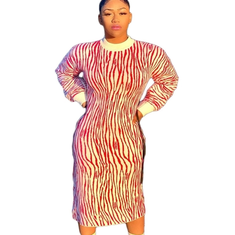 Multicolor Printed Long Maxi Dress for Women Mock Neck Full Sleeve Sheath Dresses Fall Winter Female Plus Size Vestidos 210525, Multi
Multicolor Printed Long Maxi Dress for Women Mock Neck Full Sleeve Sheath Dresses Fall Winter Female Plus Size Vestidos 210525, Multi