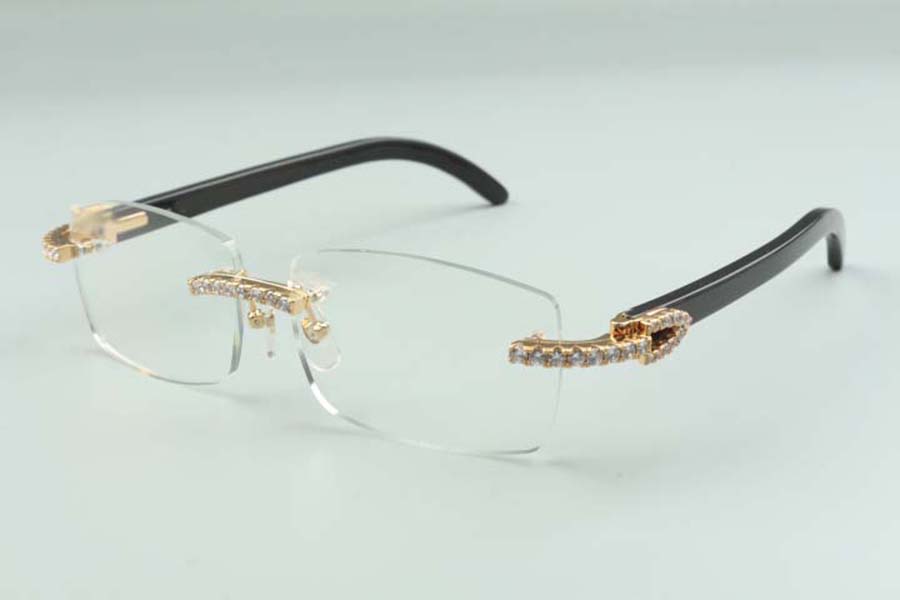 2021 natural black buffalo horns glasses 3524012 luxury designers endlesses diamonds glasses frame, size: 36 -18-140mm
2021 natural black buffalo horns glasses 3524012 luxury designers endlesses diamonds glasses frame, size: 36 -18-140mm