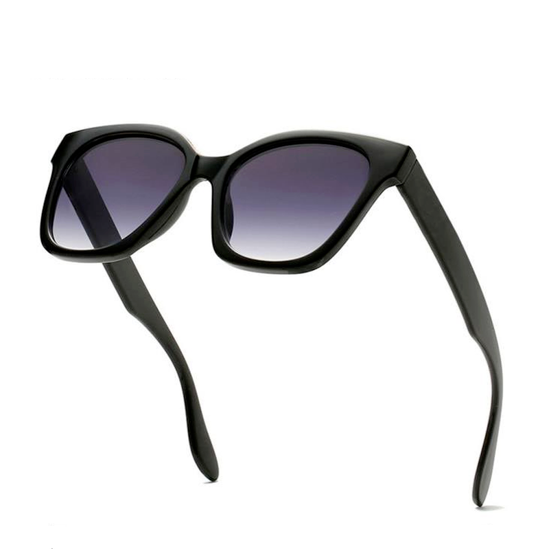Luxury Sunglasses for Women Ladies Retro Sport Sunglasses Fashion Driving Summer Shade Eyewear Outdoor Oculos De Sol 2016
Luxury Sunglasses for Women Ladies Retro Sport Sunglasses Fashion Driving Summer Shade Eyewear Outdoor Oculos De Sol 2016