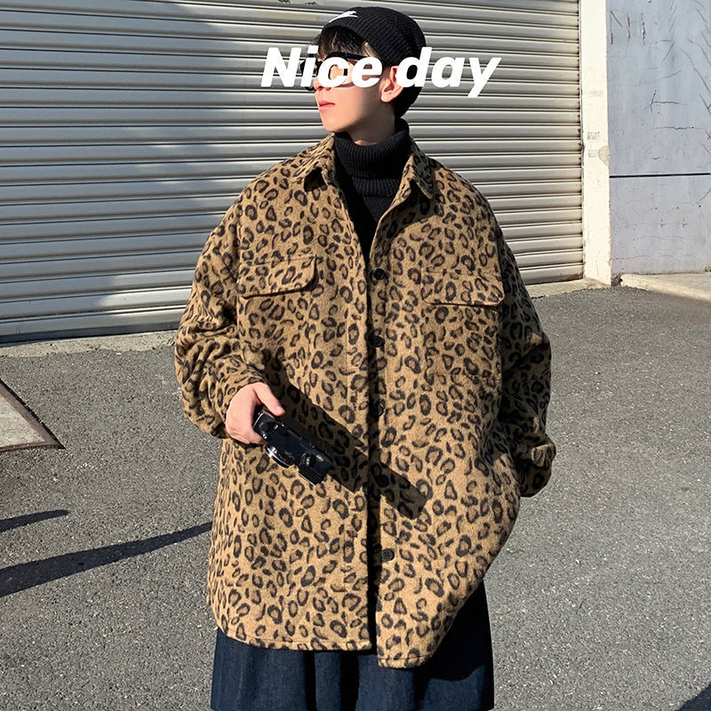 2021 New Male Leopard Print Wool Jackets Streetwear Bomber Suit Trend Grey/brown Loose Clothing Outerwear M-2xl Tsey, Gray.
2021 New Male Leopard Print Wool Jackets Streetwear Bomber Suit Trend Grey/brown Loose Clothing Outerwear M-2xl Tsey, Gray.