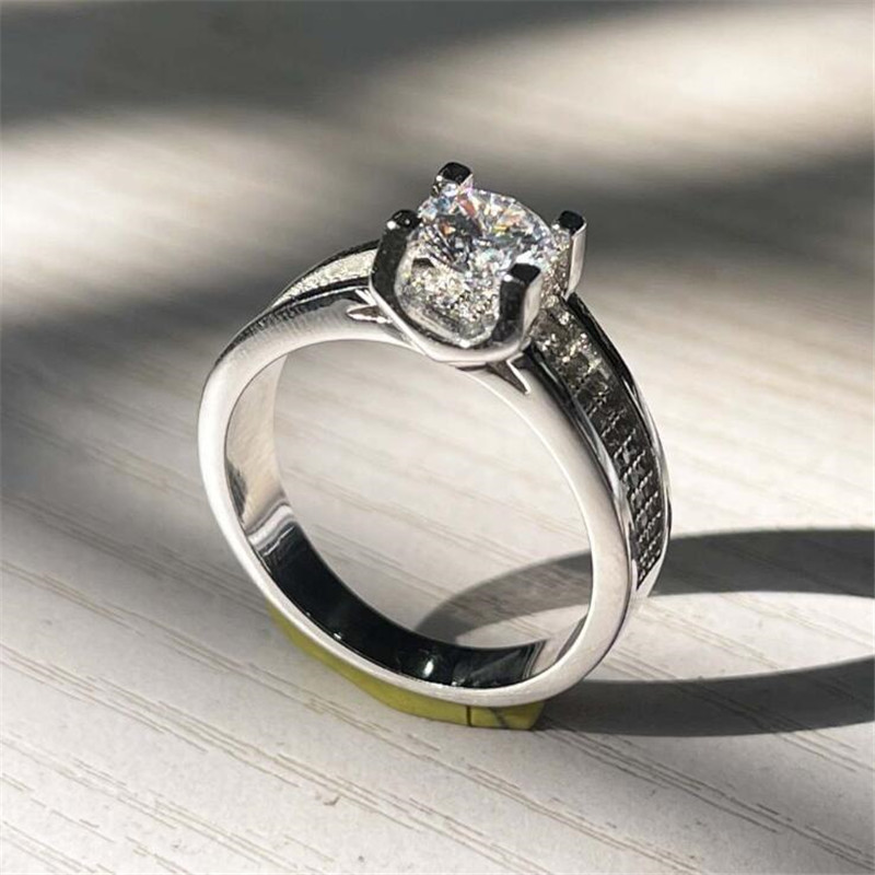 1CT Simple Fashion Jewelry Deluxe Jewelry Real 925 Sterling Silver Round Cut White Topaz CZ Diamond Gemstone Promise Women Wedding Band Ring