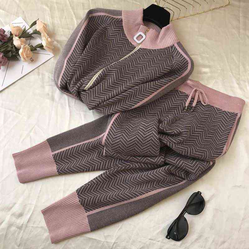 Korean Winter Ribbed printed Tracksuit 2 Piece Pant Suits For Women Knitted Long Sleeve Two Piece Set Top And Pants Suit Outwear 211118