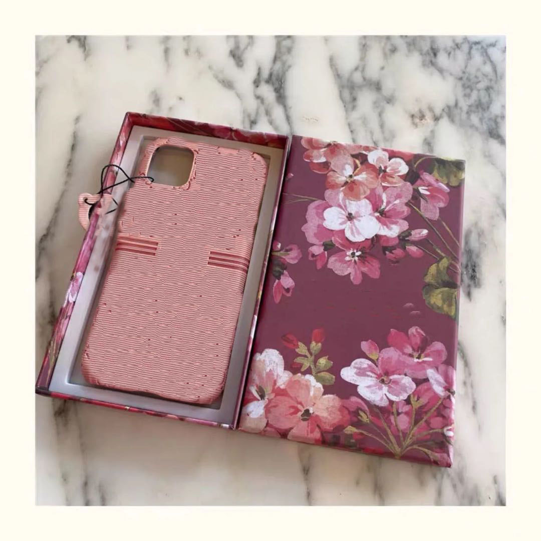 With box G G Luxury designer leather phone cover case for iphone 7 8 plus for iphone x xr xs max for iphone 12 11 12 pro 11 12 pro max
With box G G Luxury designer leather phone cover case for iphone 7 8 plus for iphone x xr xs max for iphone 12 11 12 pro 11 12 pro max