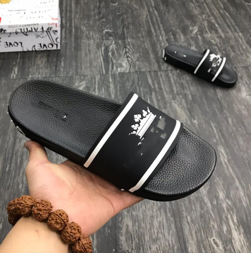 2021 New Men Women Sandals Shoes Slippers Print Slide Summer Wide Flat Lady Sandals Slipper With Box Dust Bag 35--46GG07, Black
2021 New Men Women Sandals Shoes Slippers Print Slide Summer Wide Flat Lady Sandals Slipper With Box Dust Bag 35--46GG07, Black
