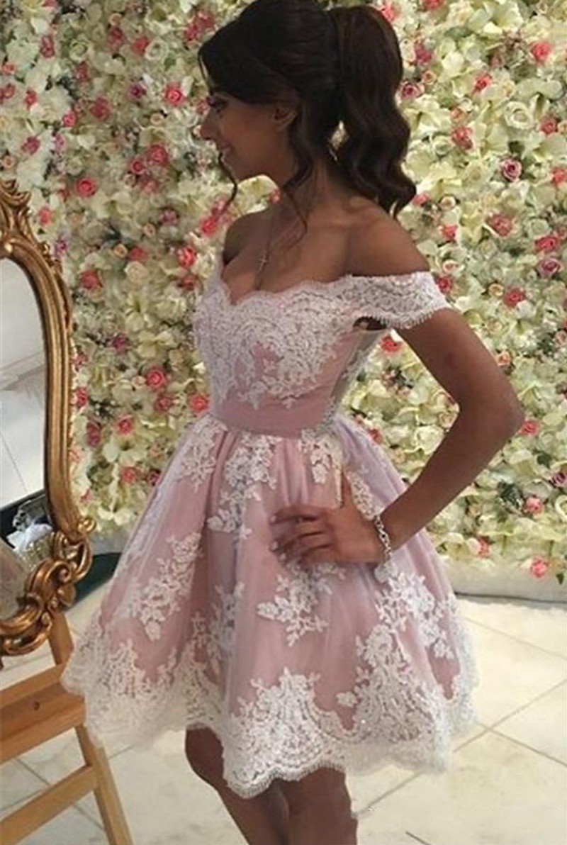 2021 Chic New Mini Pink Off the Shoulder a Line Homecoming Es Lace Appliques Short Cocktail Cheap Girls Party Gowns 3qi4, Champagne
2021 Chic New Mini Pink Off the Shoulder a Line Homecoming Es Lace Appliques Short Cocktail Cheap Girls Party Gowns 3qi4, Champagne