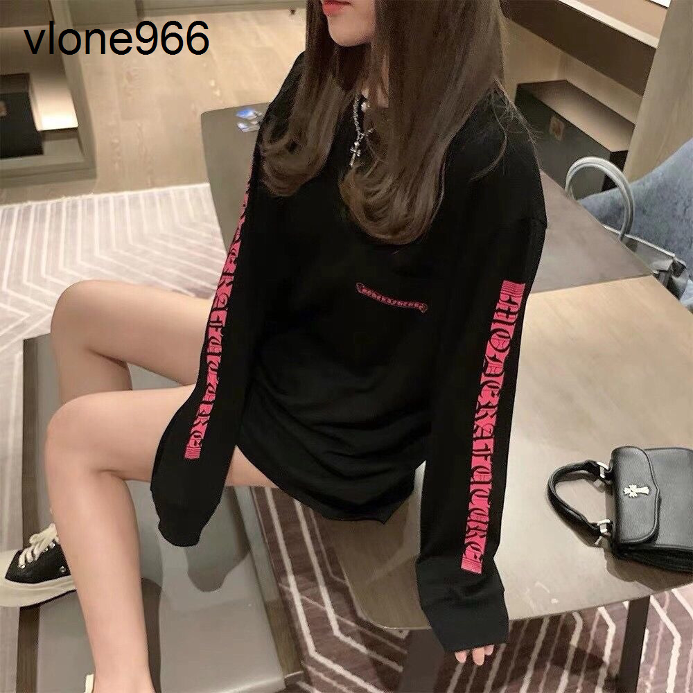 T-shirts Mens Hoodies Chrome Trendy Hoodie Hearts 2021 New Fashion Kro Print Pink Spine Letter Pure Cotton Men' and Women' Long Sleeve T-shirt, White
T-shirts Mens Hoodies Chrome Trendy Hoodie Hearts 2021 New Fashion Kro Print Pink Spine Letter Pure Cotton Men' and Women' Long Sleeve T-shirt, White