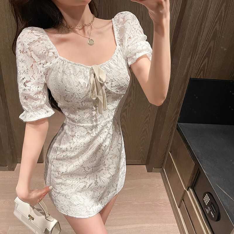Women Elegant Lace Hollow out Short Dress Summer Sexy Female Square Collar Slim Waist Party Club Bodycon Dresses 210526, White
Women Elegant Lace Hollow out Short Dress Summer Sexy Female Square Collar Slim Waist Party Club Bodycon Dresses 210526, White