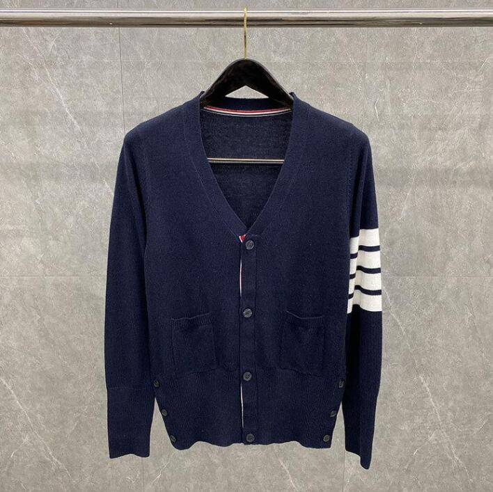 2021Wholesale-New Arrival Thom brown Sports Casual Sweatshirt riri Lettering Zipper Cardigan,Blue And Black Gray Hoodies
2021Wholesale-New Arrival Thom brown Sports Casual Sweatshirt riri Lettering Zipper Cardigan,Blue And Black Gray Hoodies