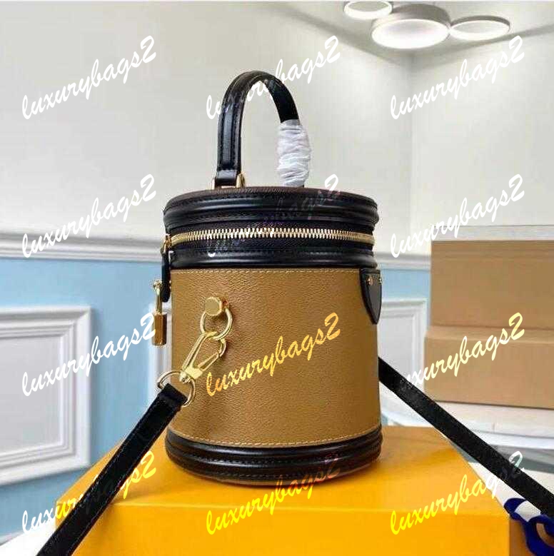 Luxurys Designers Handbags Purses Cannes Petit Noe Modeling Crossbody Bucket Bags Cross Body Top Handle Leather Handbag Women, Need box
Luxurys Designers Handbags Purses Cannes Petit Noe Modeling Crossbody Bucket Bags Cross Body Top Handle Leather Handbag Women, Need box
