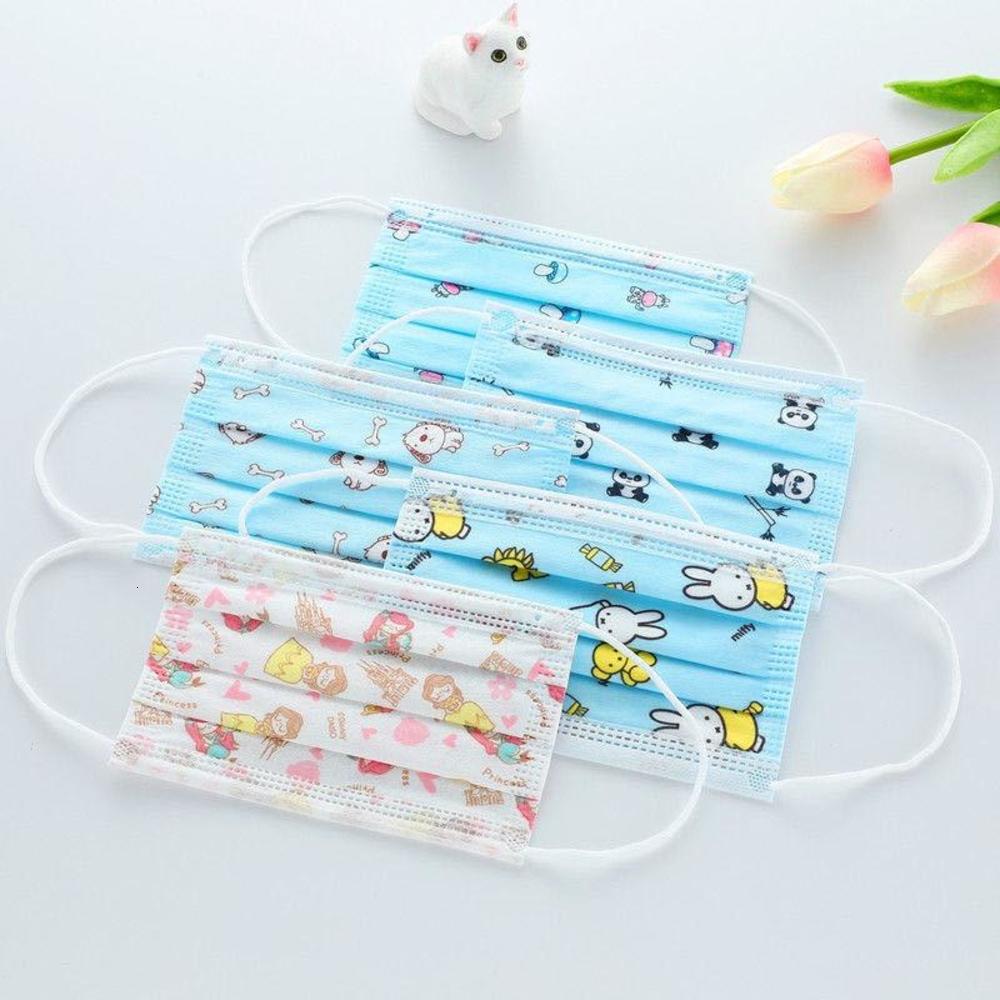 Cartoon Kids Masks Retail Packing Digner Face Fashion Child Children 3 Layers Disposable Kid Protective Mouth Dhl Free
Cartoon Kids Masks Retail Packing Digner Face Fashion Child Children 3 Layers Disposable Kid Protective Mouth Dhl Free