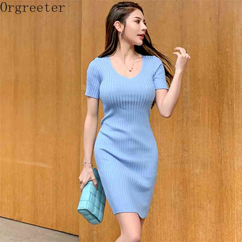 Summer Womens Simple Solid V-neck Knitted Dresses Short Sleeve Ribbing Bodycon Pencil Sheath Bottoming Dress Elegant Vestidos 210602, Gray
Summer Womens Simple Solid V-neck Knitted Dresses Short Sleeve Ribbing Bodycon Pencil Sheath Bottoming Dress Elegant Vestidos 210602, Gray