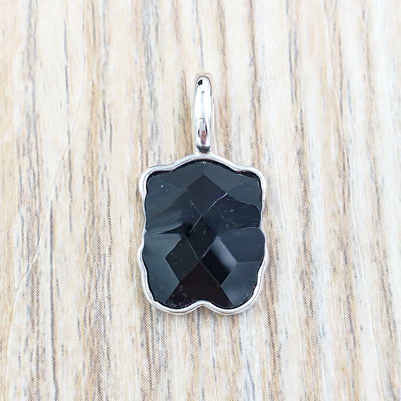 Authentic 925 Sterling Silver pendants Silver Bear Colour Pendant Fits European bear Jewelry Style Gift 15434500
Authentic 925 Sterling Silver pendants Silver Bear Colour Pendant Fits European bear Jewelry Style Gift 15434500