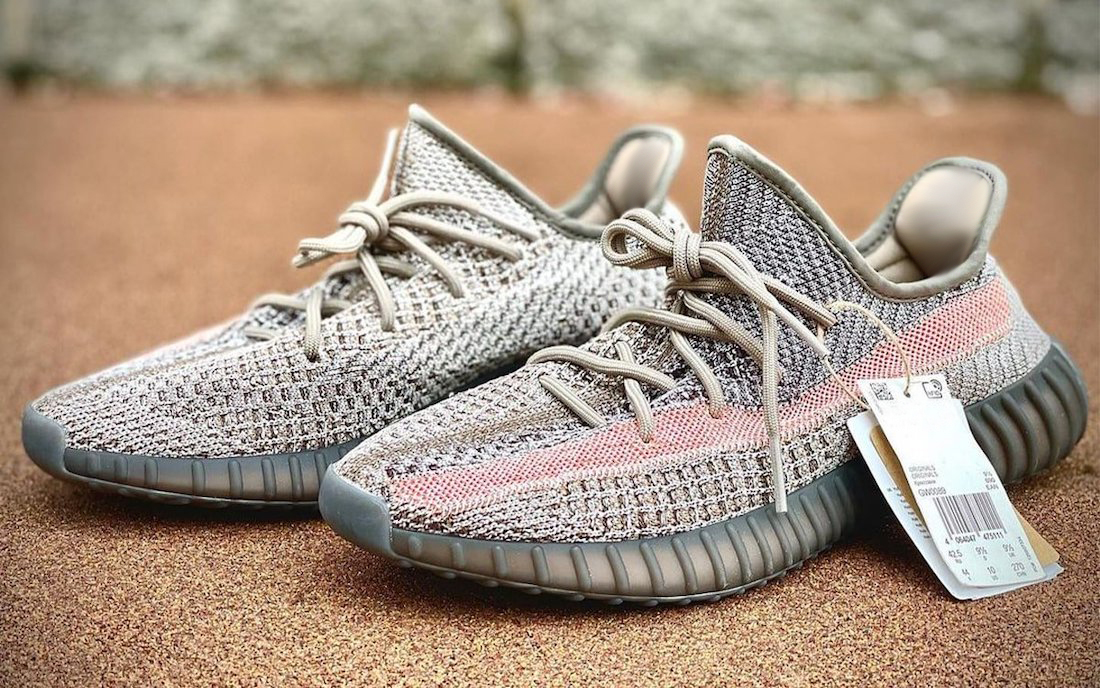 2021 Release Authentic V2 Sneakers Ash Stone Mens Women Shoes Come With OG box, Same pictures show
2021 Release Authentic V2 Sneakers Ash Stone Mens Women Shoes Come With OG box, Same pictures show