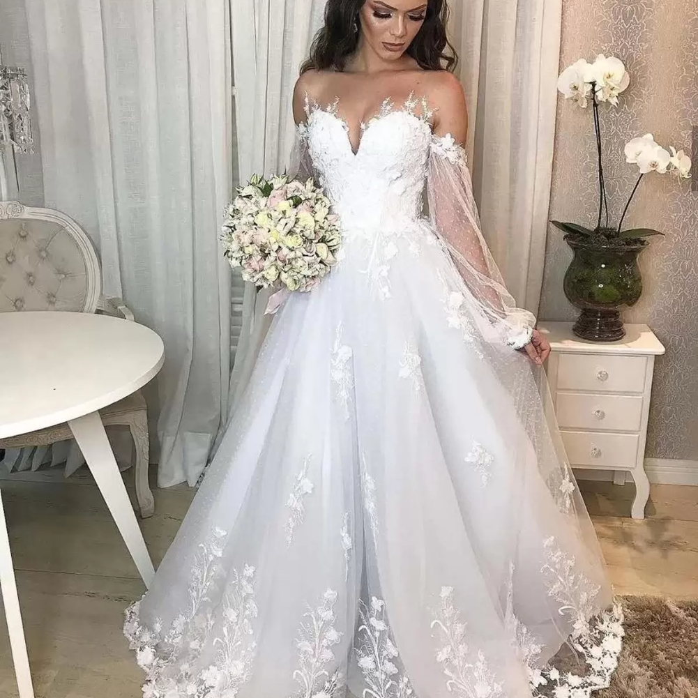 2022 New Year's Wedding Dress Long Sleeve Floor Length Lace Appliques Hand Made Flowers for Women White Tulle Robe De Mariée
2022 New Year's Wedding Dress Long Sleeve Floor Length Lace Appliques Hand Made Flowers for Women White Tulle Robe De Mariée