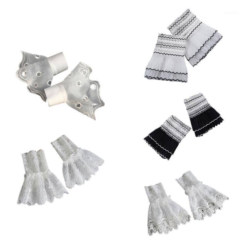 Five Fingers Gloves Women Ruffled Lace Layered Horn Cuffs Stretch Bracelet Decorative False Sleeves 649C
Five Fingers Gloves Women Ruffled Lace Layered Horn Cuffs Stretch Bracelet Decorative False Sleeves 649C