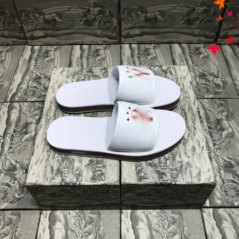 2021 Slipper Designer Slide Summer sandals Fashion Men Beach Indoor Flat Flip Flops Leather luxurys Shoes mens Slippers with box Size 39-45 -H215, White
2021 Slipper Designer Slide Summer sandals Fashion Men Beach Indoor Flat Flip Flops Leather luxurys Shoes mens Slippers with box Size 39-45 -H215, White