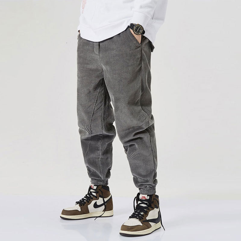 2021 New Spring Autumn Fashion Casual Loose Fit Elastic Waist Corduroy Cargo Japanese Vintage Designer Joggers Pants Men Hpmx, Gray
2021 New Spring Autumn Fashion Casual Loose Fit Elastic Waist Corduroy Cargo Japanese Vintage Designer Joggers Pants Men Hpmx, Gray