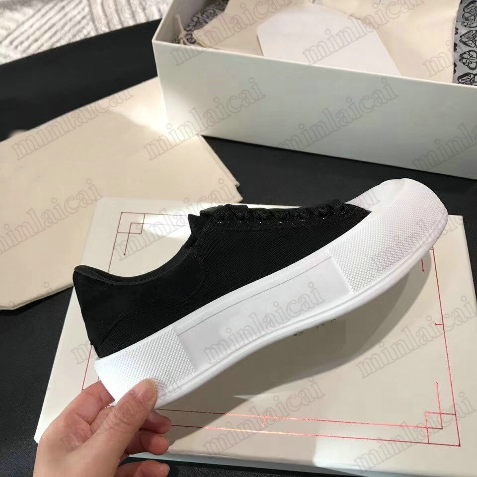 2021SS Tread Slick Canvas White Sneaker Espadrille Low Top Platform Shoes Triple Black Suede Women Alexander Casual Shoe Espadrilles Oversiz
2021SS Tread Slick Canvas White Sneaker Espadrille Low Top Platform Shoes Triple Black Suede Women Alexander Casual Shoe Espadrilles Oversiz