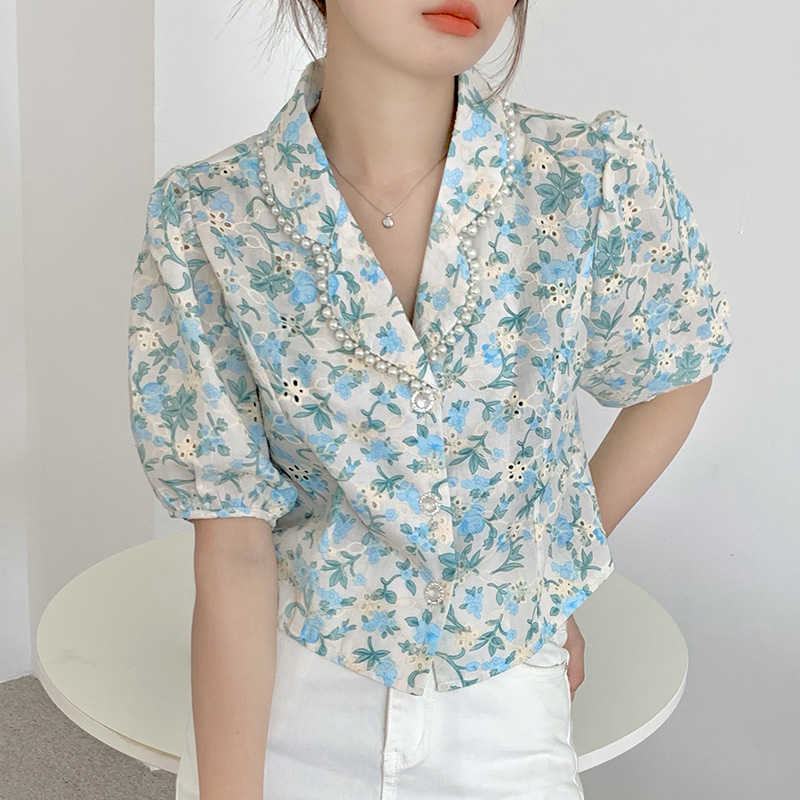 Korejpaa Women Shirt Summer French Temperament Pearl Embellished Doll Collar Floral Single-Breasted Puff Sleeve Blouses 210526