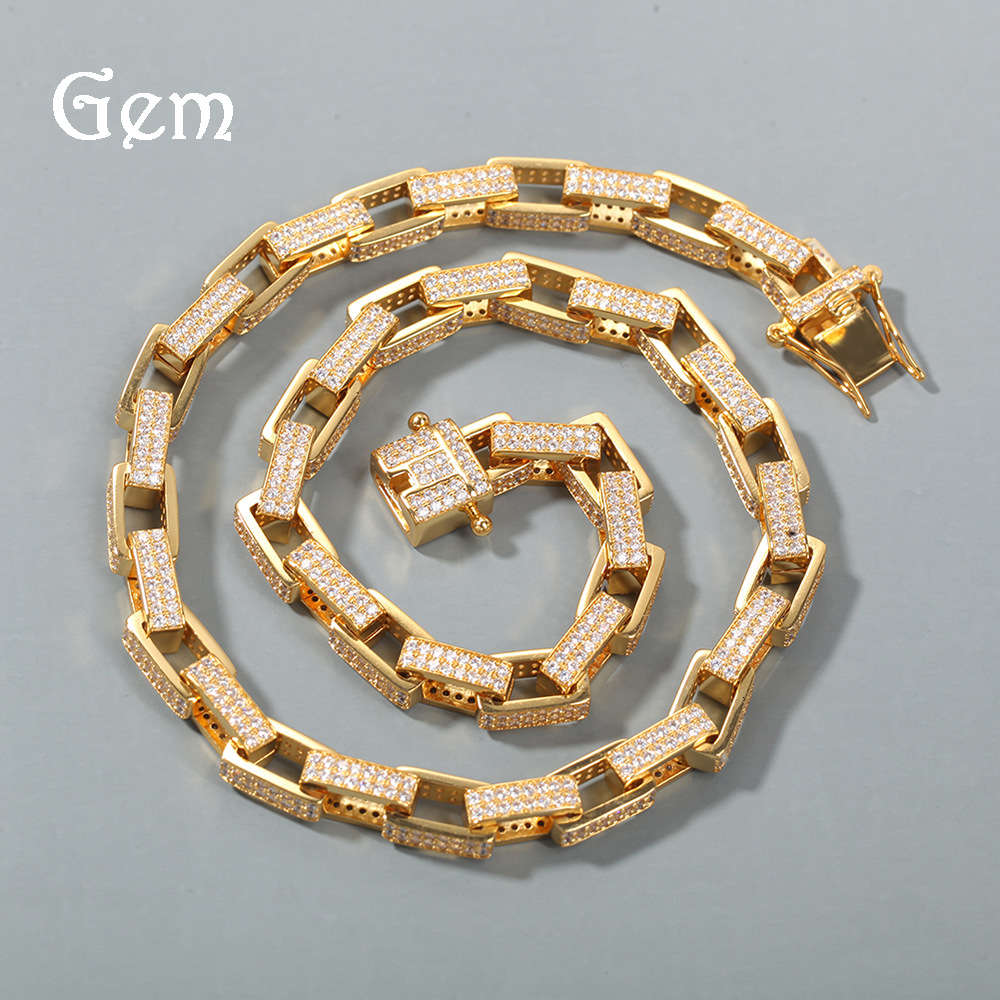 Hip hop fashion square box chain copper inlaid zircon jewelry buckle 8mm Cuba chain Chaoren clavicle chain
Hip hop fashion square box chain copper inlaid zircon jewelry buckle 8mm Cuba chain Chaoren clavicle chain