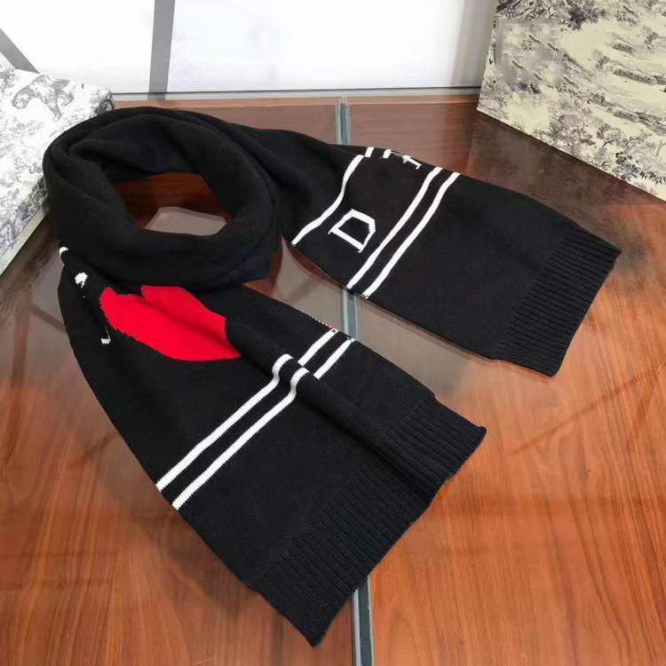 Brand scarf soft cashmere knitting love pattern black and white scarfs luxury scarves
Brand scarf soft cashmere knitting love pattern black and white scarfs luxury scarves