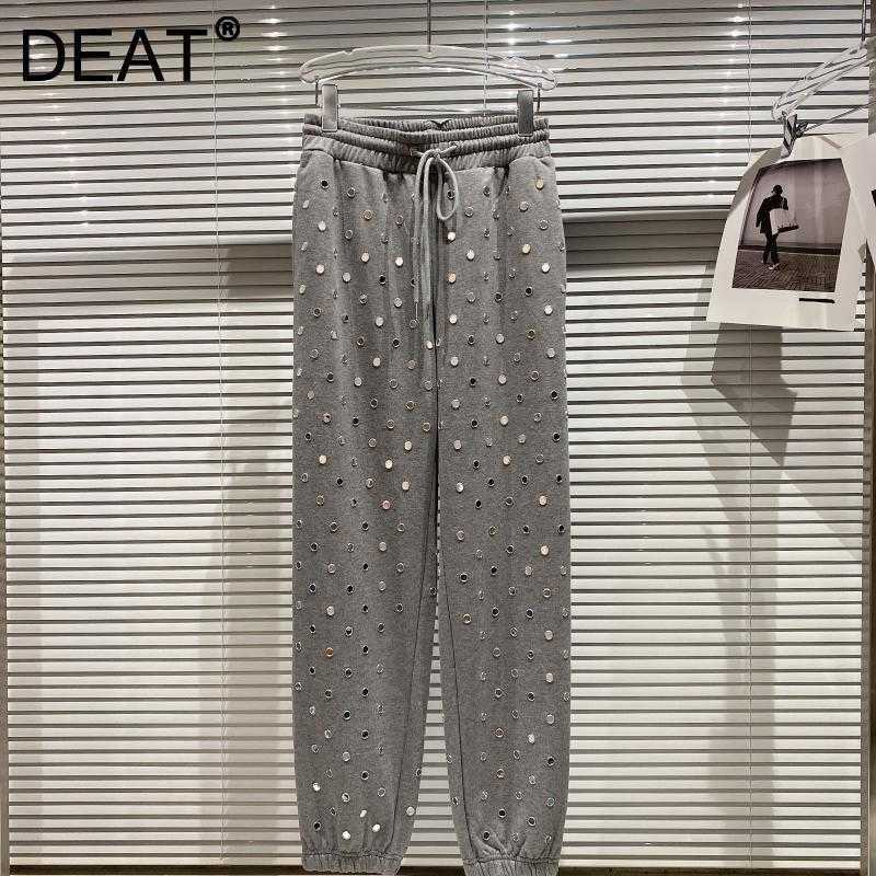 DEAT Spring Arrivals Solid Color Mid Drawstring Elastic Waist Loose Leisure Fashion Women Sports Pants MZ850 210709, Gray
DEAT Spring Arrivals Solid Color Mid Drawstring Elastic Waist Loose Leisure Fashion Women Sports Pants MZ850 210709, Gray