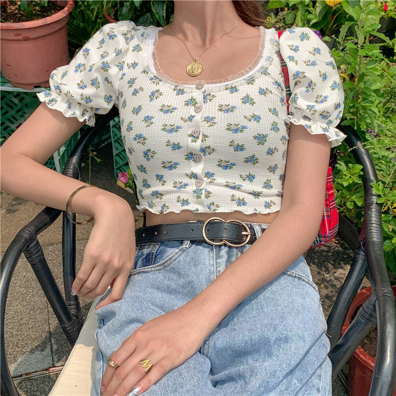 Summer New Women's Fashion Floral Print Bubble Sleeve Lace Cardigan T-shirt Sweet Vintage Style Crop Top Buttons Streetwear C0304