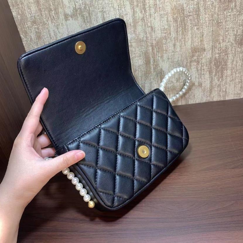 A 2021 Designer Luxury Shoulder Bags high quality luxurys designer bags Bestselling wallet women bags Crossbody bag Hobo purses with box 104 
A 2021 Designer Luxury Shoulder Bags high quality luxurys designer bags Bestselling wallet women bags Crossbody bag Hobo purses with box 104