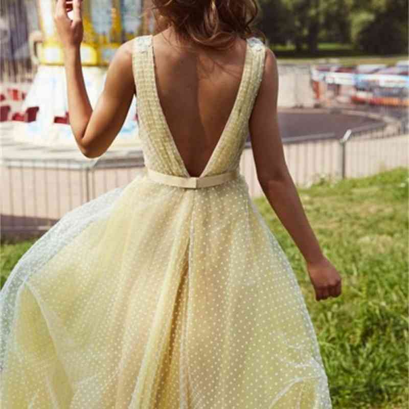 Women Dress Deep V Neck Backless Sexy es Sleeveless High Waist Large Hem Party es Fashion Yellow Maxi 210524