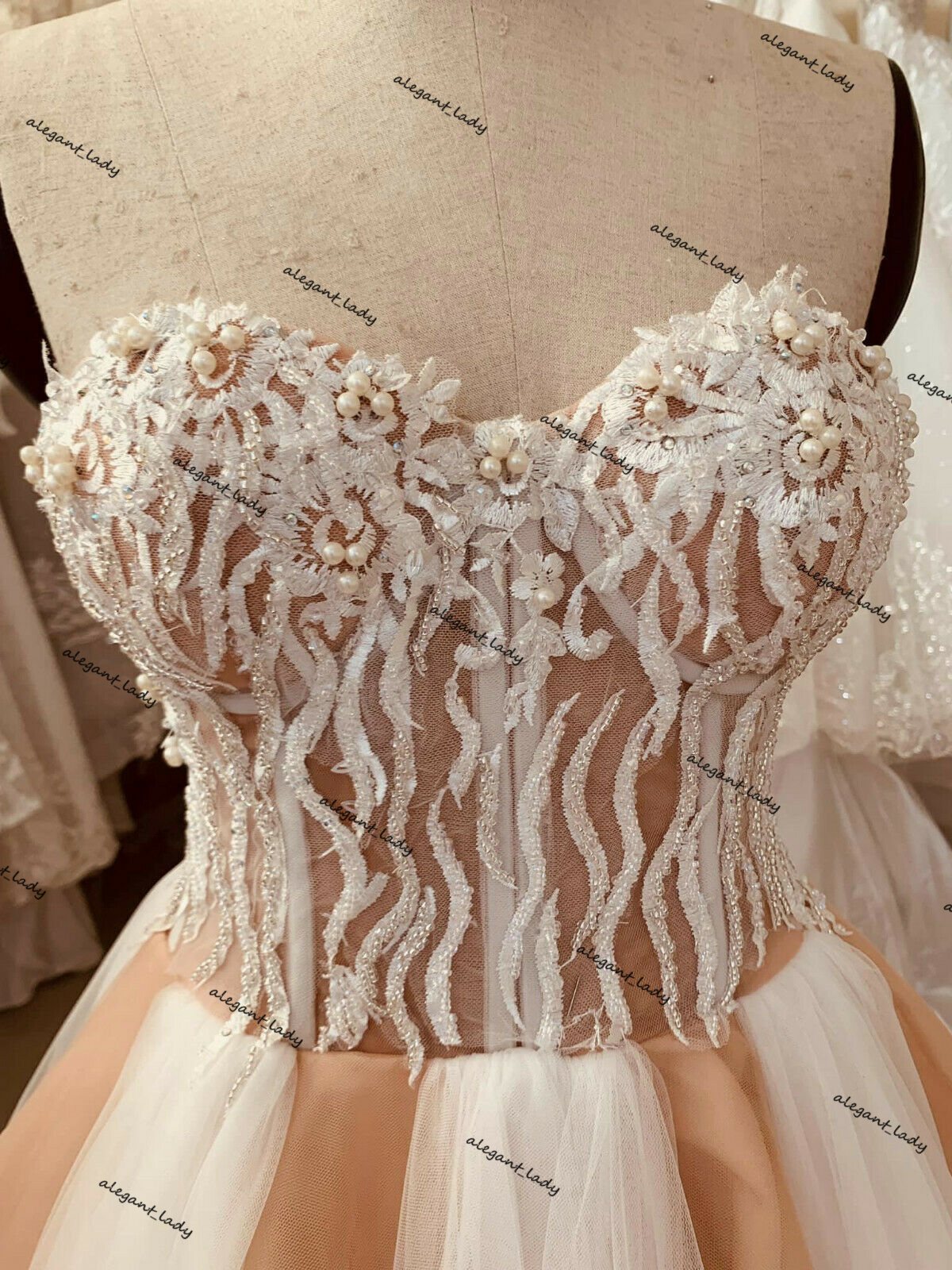 Champagne and White Wedding Dresses Sweetheart 2021 Lace-up Corset Top Crystal A-line Wedding Gowns Luxurious robes de mariée