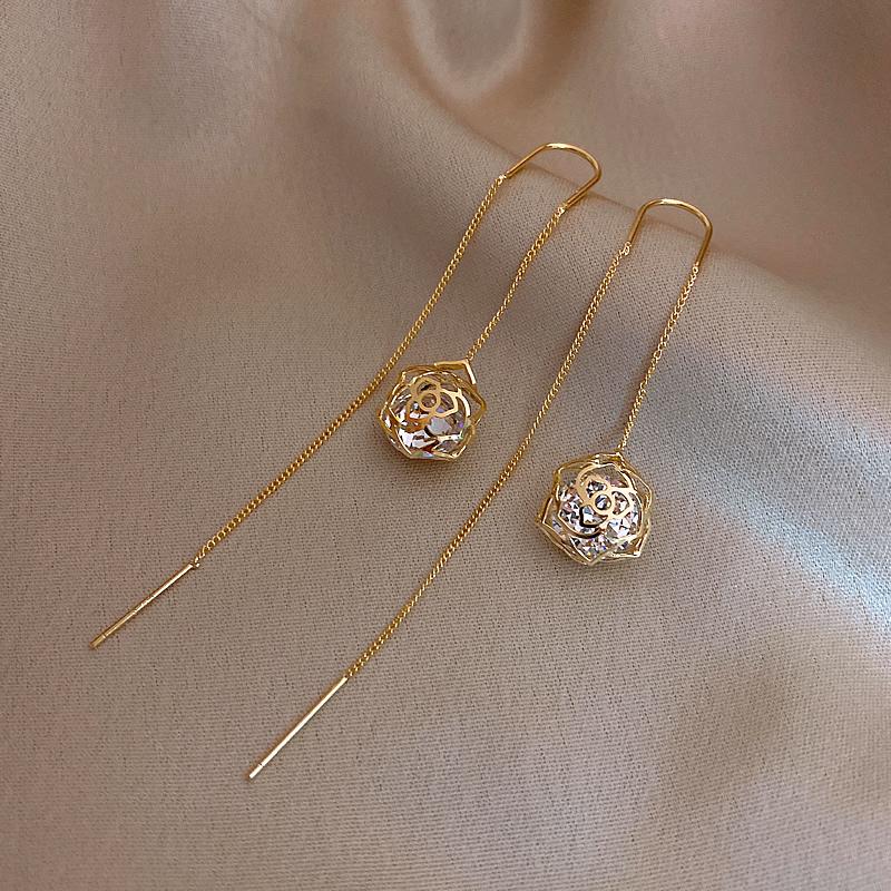 Dangle & Chandelier 2021Fashion Korean Hollow Out Zircon Flower Chain Tassel Earrings For Woman Trendy Luxury Party Girl's Unusual Jewelry, Silver
Dangle & Chandelier 2021Fashion Korean Hollow Out Zircon Flower Chain Tassel Earrings For Woman Trendy Luxury Party Girl's Unusual Jewelry, Silver