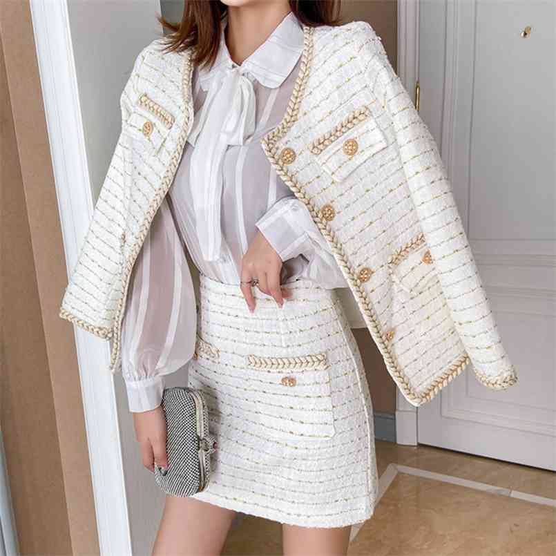 Autumn Winter Tweed Two Piece Outfits Set Fashion Woolen Tweed Jacket Coat + Elegant A-Line Skirt Suits Two Piece Set Women 210825, Beige
Autumn Winter Tweed Two Piece Outfits Set Fashion Woolen Tweed Jacket Coat + Elegant A-Line Skirt Suits Two Piece Set Women 210825, Beige