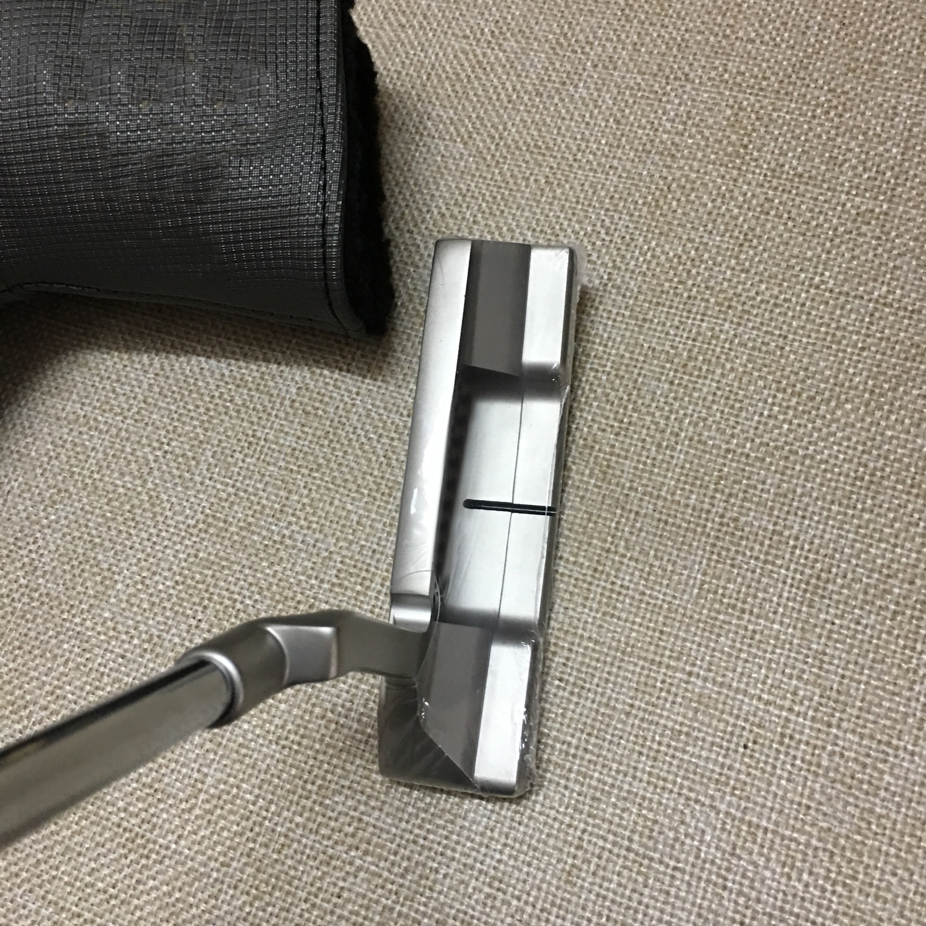 100% 5 Stars Reviews Top Quality 2.0 Golf Putter Removable Changeable Weights + Putter Headcover Real Photos Contact Seller Buy 2pcs get Big Discounts