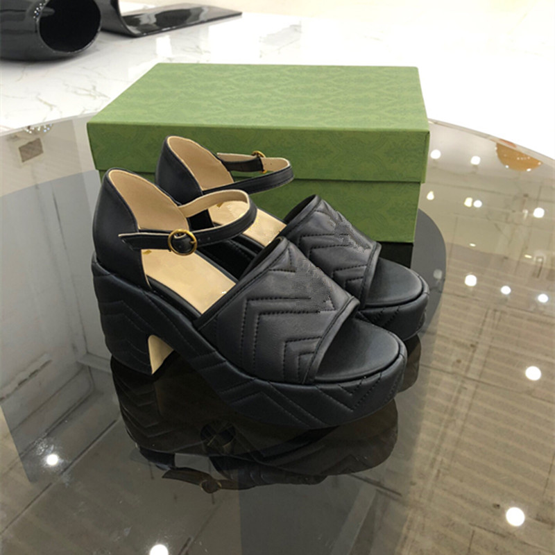 2021 latest fashion women's sandals high heel thick soled leather luxury custom logo 35-42, Red
2021 latest fashion women's sandals high heel thick soled leather luxury custom logo 35-42, Red