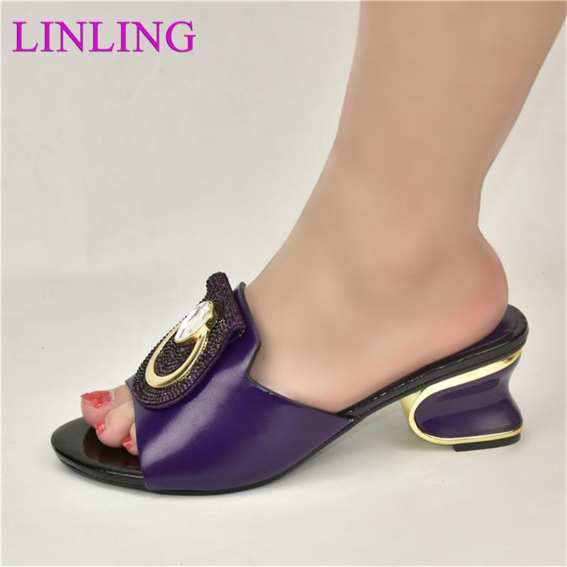 Dress Shoes Latest Design Women's Slippers Nigerian With Diamonds For 2021 Fashion Women Purple, Black
Dress Shoes Latest Design Women's Slippers Nigerian With Diamonds For 2021 Fashion Women Purple, Black