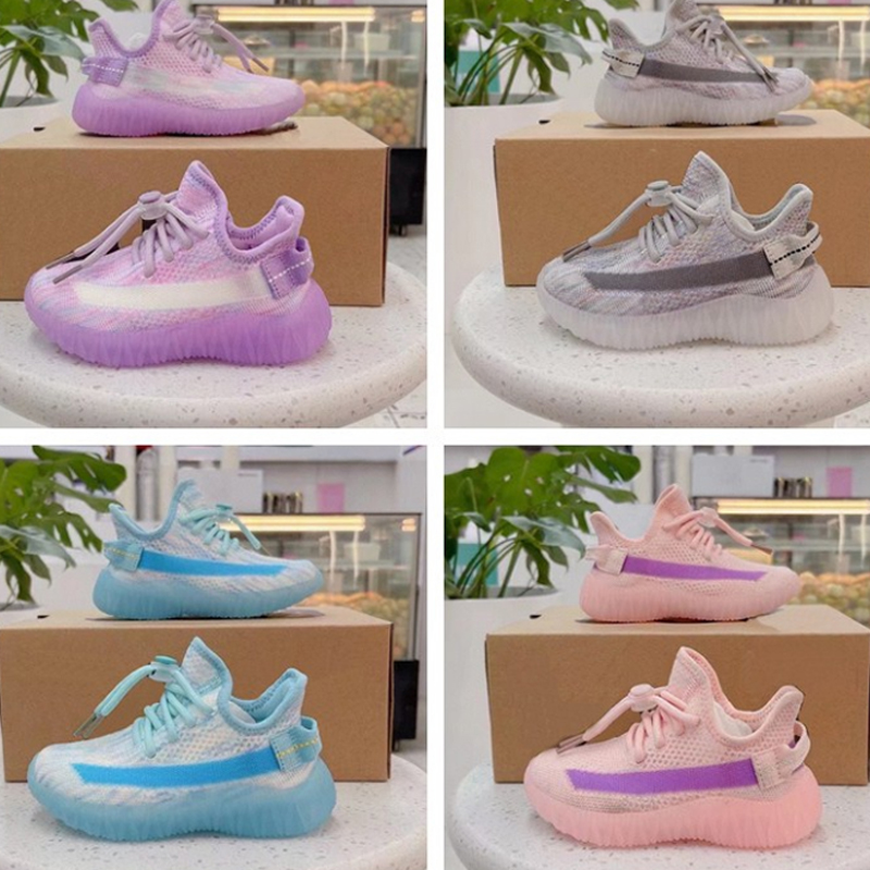 2021 Hot sell designer V2 Children Running shoes boy girl youth kid sport Sneaker Athletic Outdoor Kanye Toddlers Trainers size 28-35, 006
2021 Hot sell designer V2 Children Running shoes boy girl youth kid sport Sneaker Athletic Outdoor Kanye Toddlers Trainers size 28-35, 006