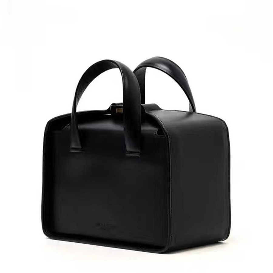 2021 New 1017-alyx-9sm Metal Boto Mochila Funcional Ttico Bolsa De Couro Crossbody Alyx Saco Masculino Feminino 406t
2021 New 1017-alyx-9sm Metal Boto Mochila Funcional Ttico Bolsa De Couro Crossbody Alyx Saco Masculino Feminino 406t