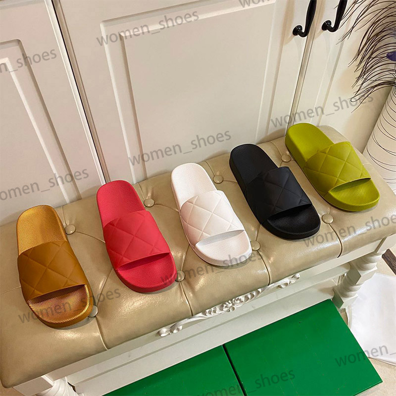 2022 high quality womens slipper flat shoes slide fashion rubber sandals flip flop tbar casual beach slip slides
2022 high quality womens slipper flat shoes slide fashion rubber sandals flip flop tbar casual beach slip slides