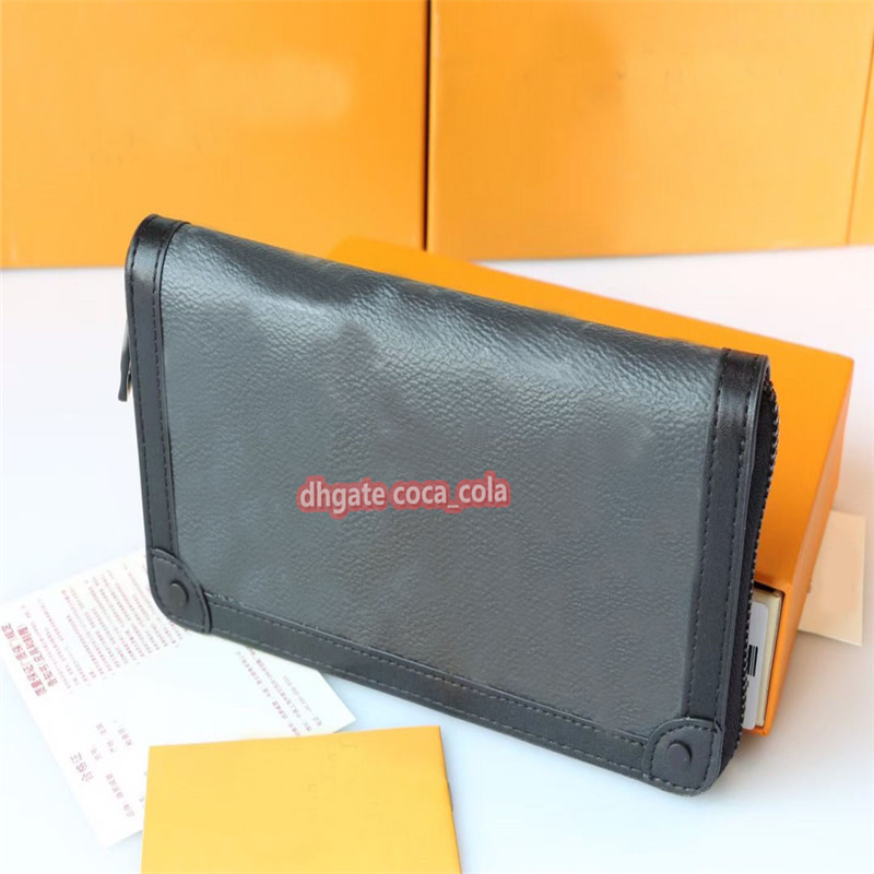 With original box Top quality 19x10 Single Zip Wallet Six card mezzanine black Leather fillet rivet Trunk mens leather purse card men women Money Clips
With original box Top quality 19x10 Single Zip Wallet Six card mezzanine black Leather fillet rivet Trunk mens leather purse card men women Money Clips