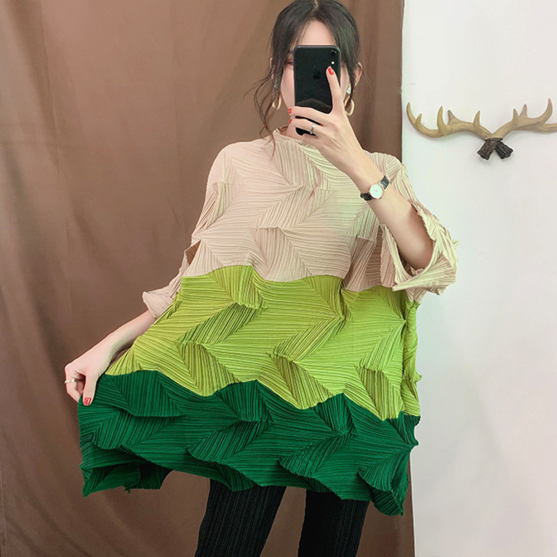 LANMREM Green Contrast Stand Collar Cropped Sleeve Pleated Plus Woman Long T-Shirt Casual Simple Fashion autumn New TV723 210306