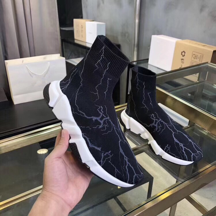 Alexander designer sock sports speed trainers trainer luxury women men runner shoes sneakers fashion socks boots shoe platform size 34-45, Choose the color
Alexander designer sock sports speed trainers trainer luxury women men runner shoes sneakers fashion socks boots shoe platform size 34-45, Choose the color