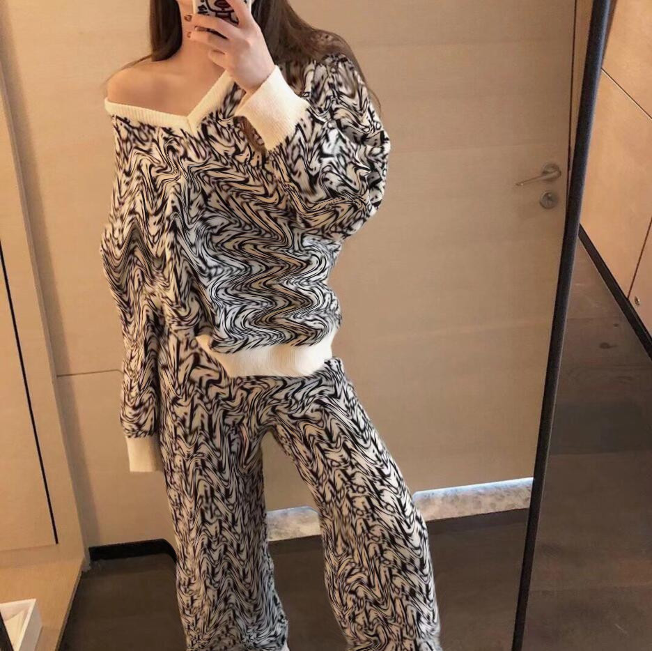 Spring 2021 Women's 2 Dress Set Fashion Casual Sweater Set V-neck Knit 2 Piece Set Who-Go Fashion Wide Leg Pants Free Shipping, White
Spring 2021 Women's 2 Dress Set Fashion Casual Sweater Set V-neck Knit 2 Piece Set Who-Go Fashion Wide Leg Pants Free Shipping, White