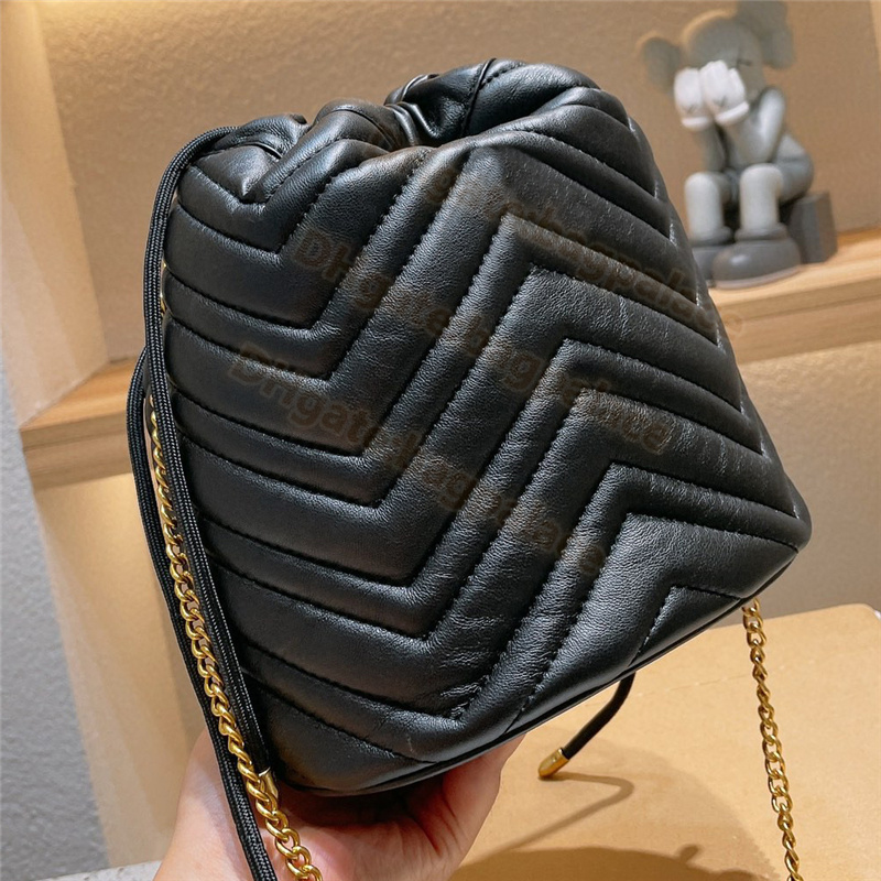 Classic 2022 Black Backpack Luxurys Designers Bags Shoulder Bag Flap Handbag Messenger Women Totes Fashion Mini Marmont Handbags Crossbody Clutch Purse, No bags
Classic 2022 Black Backpack Luxurys Designers Bags Shoulder Bag Flap Handbag Messenger Women Totes Fashion Mini Marmont Handbags Crossbody Clutch Purse, No bags