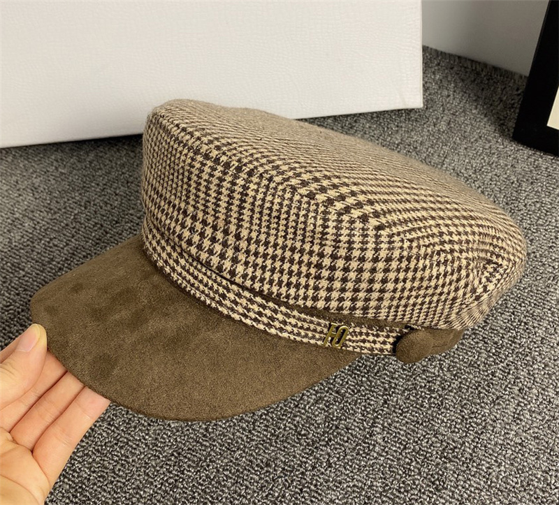 Luxury Designer Winter Caps Men Designers Beanie Hats Brand Classic Letters Houndstooth Women Designer Hat, Pack box
Luxury Designer Winter Caps Men Designers Beanie Hats Brand Classic Letters Houndstooth Women Designer Hat, Pack box