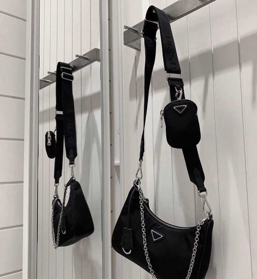 Duffle Quality Tote 2005 Famous Lady Leather Bags Bag Nylon Designer High Crossbody Handbags Reedition Wallet Shoulder Bag Wallet Hobo Wsqe
Duffle Quality Tote 2005 Famous Lady Leather Bags Bag Nylon Designer High Crossbody Handbags Reedition Wallet Shoulder Bag Wallet Hobo Wsqe