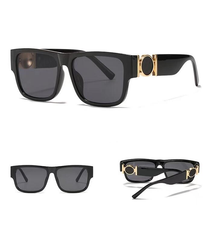 Top luxury Designer Sunglasses women man Sunglasses classic trend fashion women sunglasses Mens Sunglassess Wholesale free delivery, White;black
Top luxury Designer Sunglasses women man Sunglasses classic trend fashion women sunglasses Mens Sunglassess Wholesale free delivery, White;black