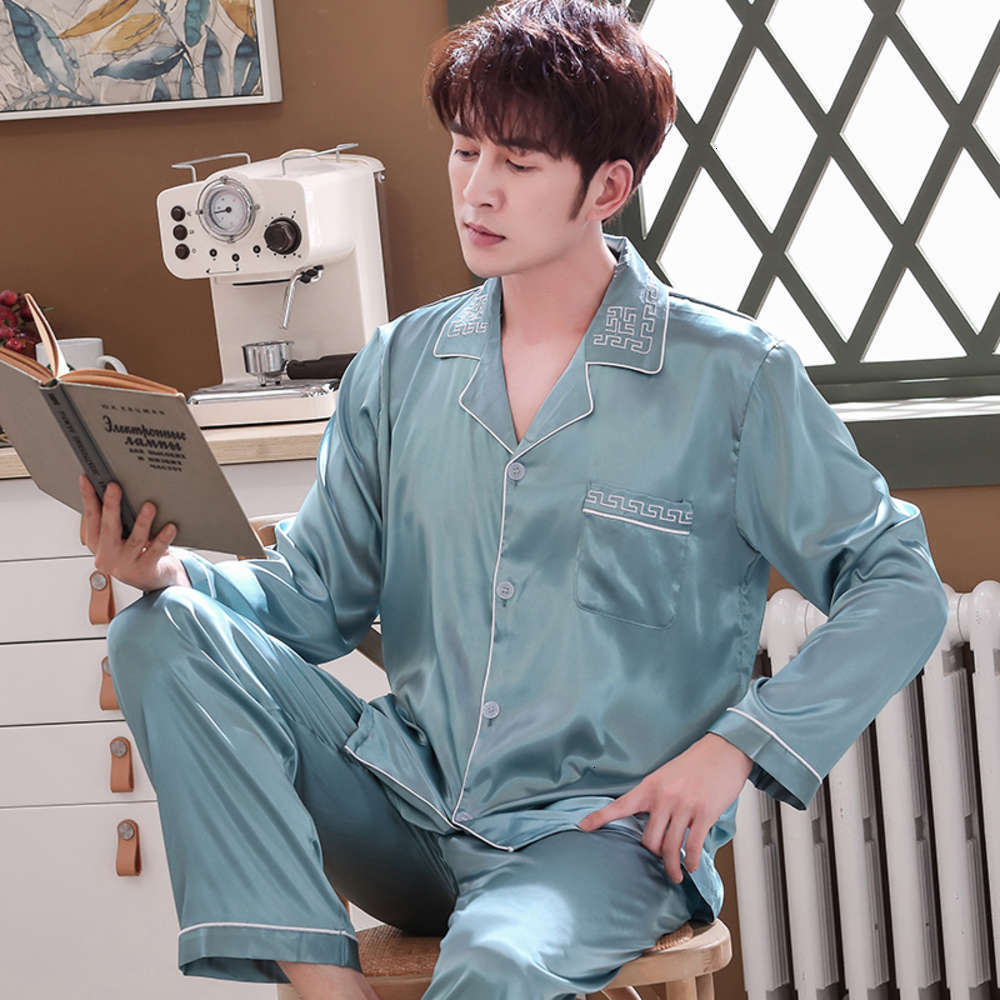 thin pajamas Summer long sleeve trousers ice silk South Korean spring and autumn large men's home suitwinter, Black;brown
thin pajamas Summer long sleeve trousers ice silk South Korean spring and autumn large men's home suitwinter, Black;brown